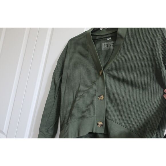 Point Collection Green Waffle V-neck Cardigan Small EUC - Picture 3 of 8